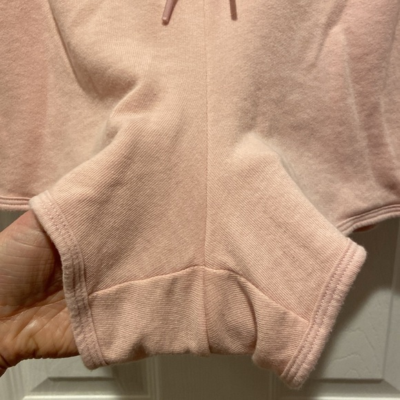 NWT Victoria’s Secret PINK Blush Pink Pocket Varsity Shorts - Picture 4 of 16